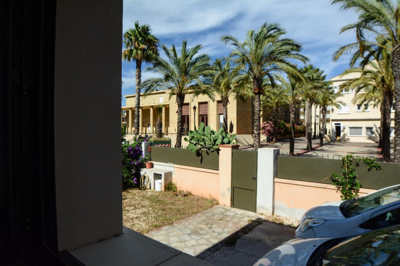 Le Galli En Plein Coeur De Sanary Exteriör bild